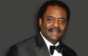 From a Poor Segregated Childhood to an $11.4 Billion Empire: The Unstoppable Rise of America’s Richest Black Man