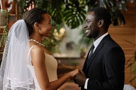 SHOCKING MARRIAGE TREND: Why Eligible Suitors Now Prefer House maids And Ditch Daughters from Rich Families!