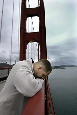 MIRACLE AT THE GOLDEN GATE: MAN SURVIVES 220FT&hellip;