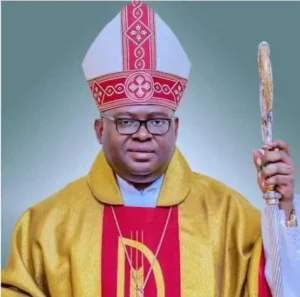 “STOP SEDUCING AND BEGGING CATHOLIC PRIESTS FOR SEX!”:&hellip;