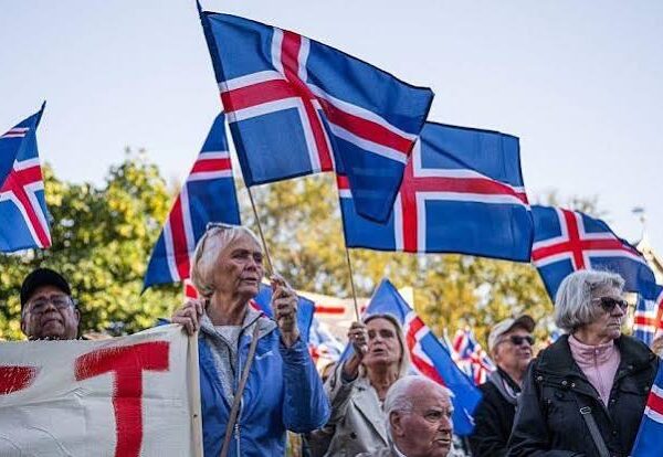 Icelanders Reject EU Membership Talks in Referendum